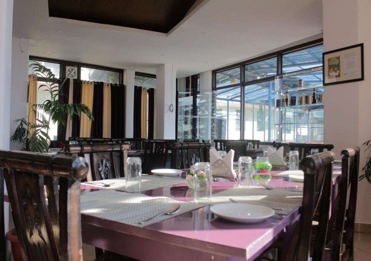M Hotel And Restaurant McLeod Ganj Esterno foto