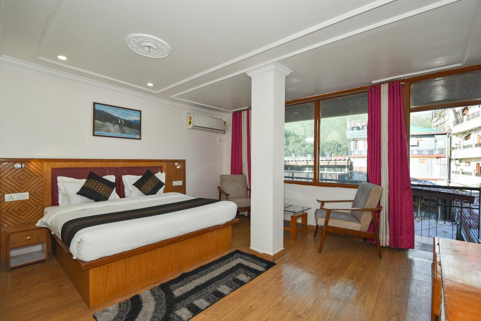 M Hotel And Restaurant McLeod Ganj Esterno foto